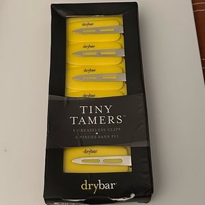 drybar tiny tamers creaseless hair clips